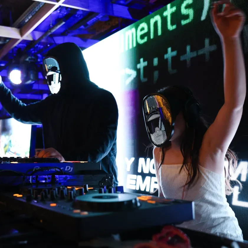 DJ y ambientación en HIT Events CEL